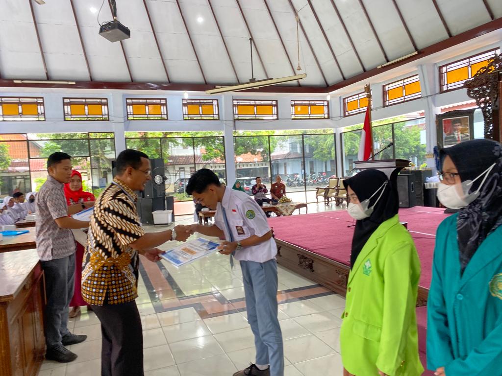 Buruan Daftar, Disdikbud Batang Tahun Ini Sediakan Beasiswa 600 Juta Khusus Pelajar Dan Mahasiswa