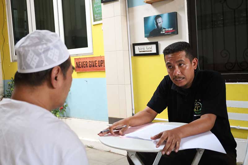 Jadi Tahanan Kejari, Tersangka Pencabulan 25 Santriwati Di Batang Segera Disidangkan