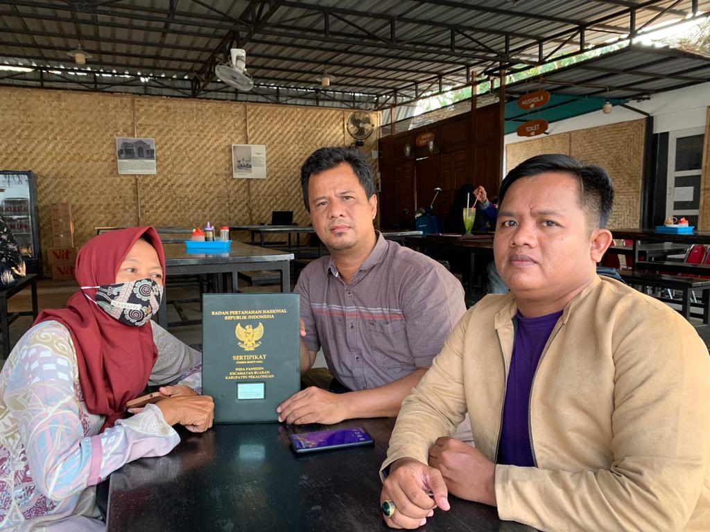 Cerita Korban Jeratan Renternir dan Mafia Tanah di Pekalongan Peroleh Kembali Sertifikat Rumahnya