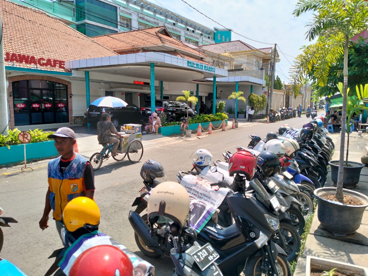 Resah Bakal Disingkirkan Jukir Jalan Barito Kota Pekalongan Mediasi dengan RS Budi Rahayu, Ini Hasilnya