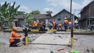PT KAI Bakal Tutup Perlintasan Sebidang Tanpa Penjaga