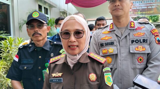 Kejari Kota Pekalongan Musnahkan Barang Bukti, Berikut Rinciannya