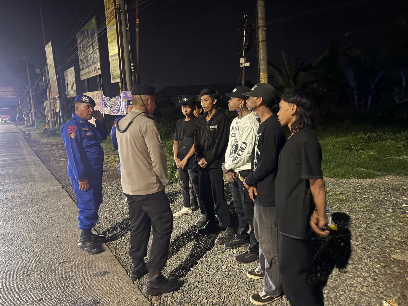 Diamankan dan Dibina Polisi, Tujuh Anak Usia Belasan Tahun Minta di Batang Maaf ke Orang Tua