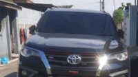 Sidang Perdana Kasus Penggelapan Mobil Fortuner Hitam Digelar di PN Pekalongan