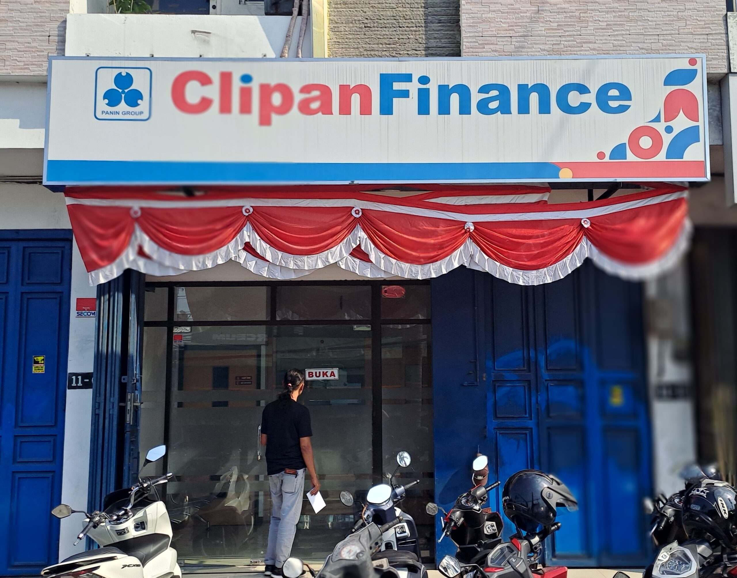 “Ibu Nyimas Hanya Minta Haknya, Bukan Mobilnya! Clipan Finance Tegal Disorot, Aksi Oknum DC Dikejar Ormas