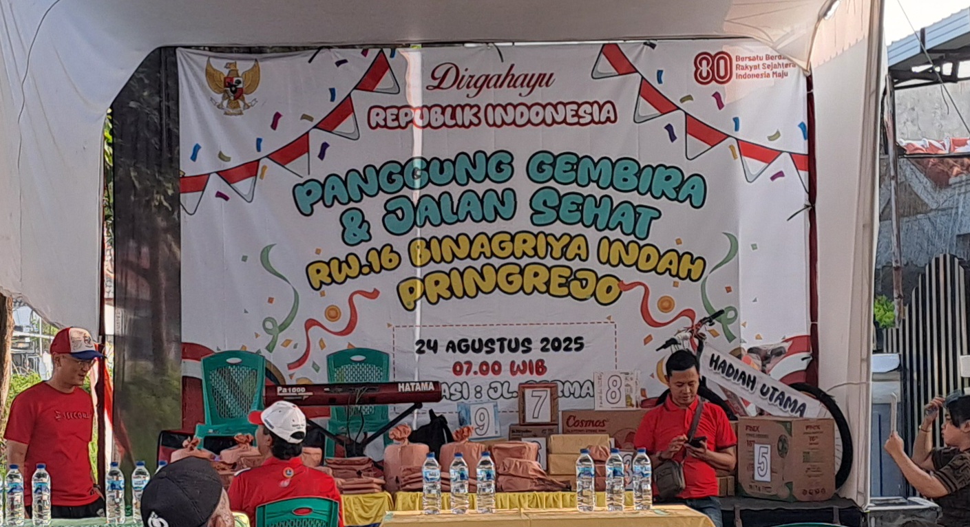 Warga RW 16 Binagriya Indah Gelar Jalan Sehat dan Panggung Gembira HUT ke-80 RI