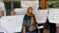 Puluhan Warga Geruduk Dinas Koperasi, Tuntut Pencairan Tabungan Safitri Rp1,2 Miliar