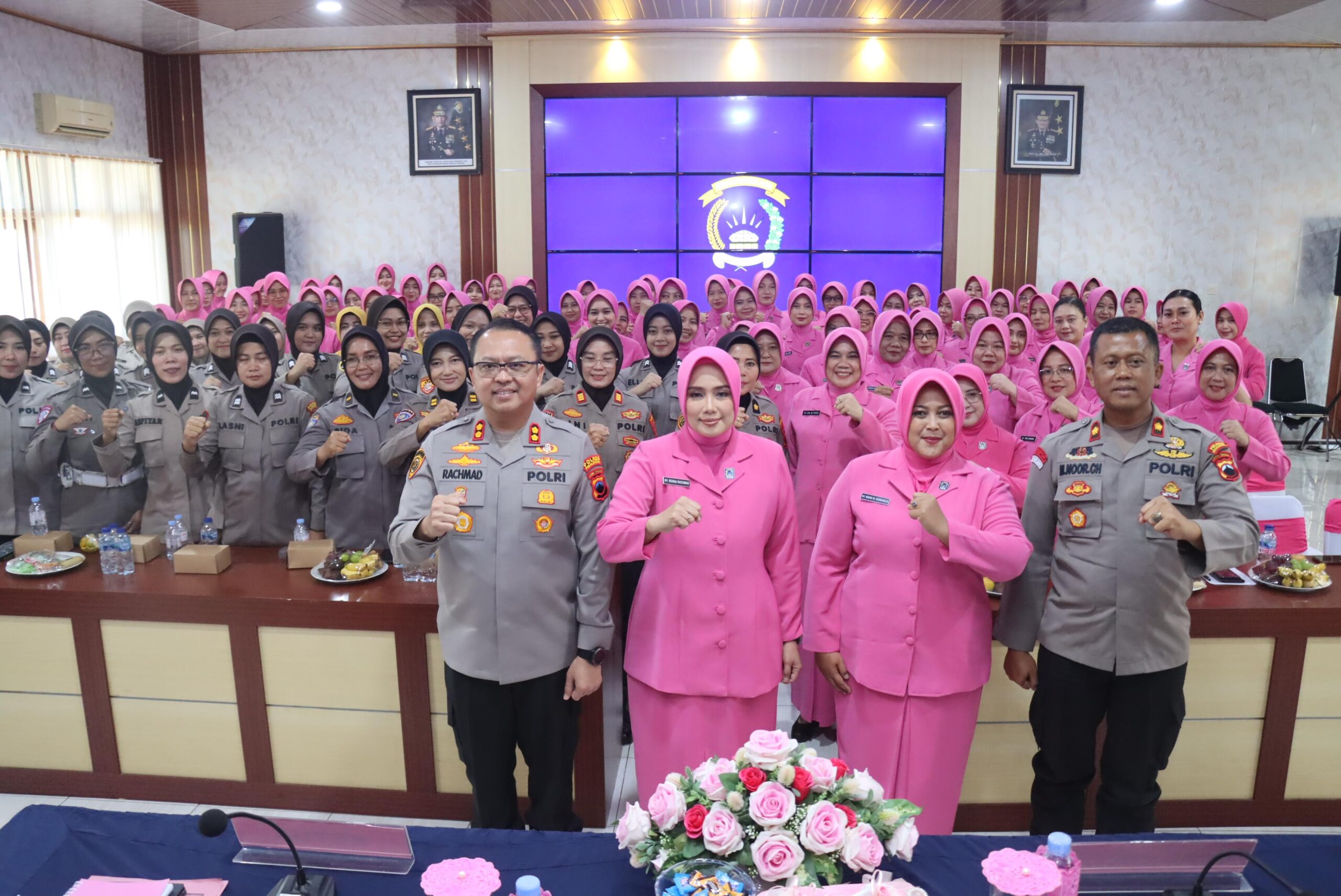 Kapolres Pekalongan Ajak Bhayangkari dan Polwan Jadi Teladan di Masyarakat