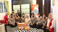 Polwan Polres Pekalongan Anjangsana ke Purnawirawan dalam Rangka Hari Polwan ke-77