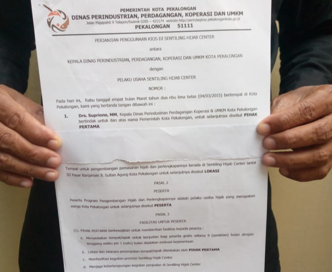 Sentiling Hijab Center, Harapan UMKM di Tengah Sejarah Pasar Banjarsari Pekalongan