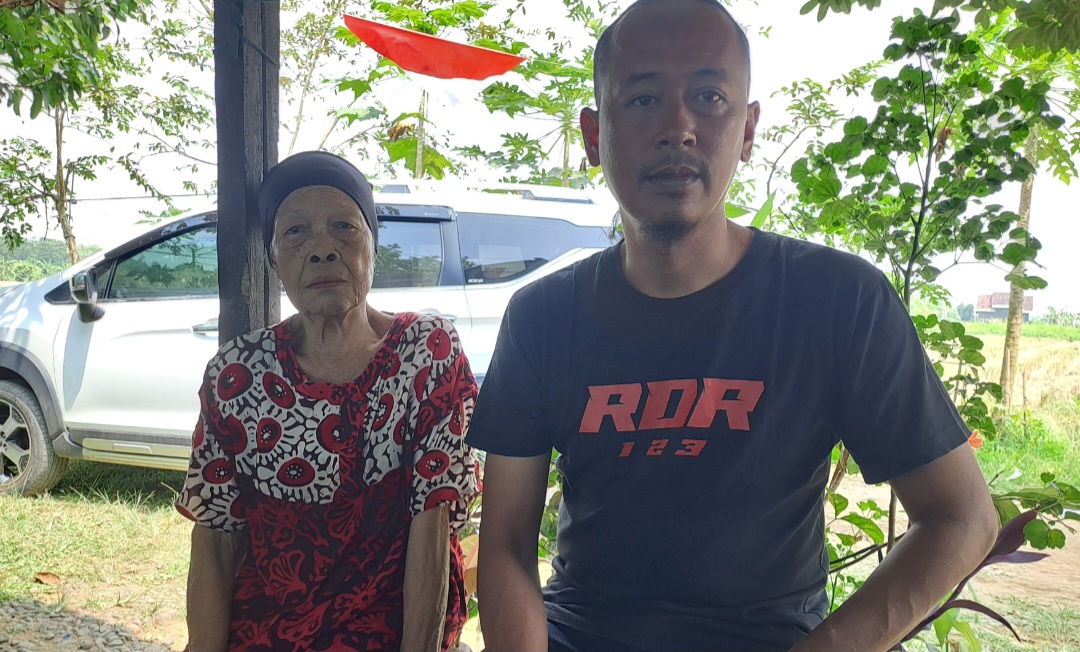 Bu Warsiti Korban Mafia Tanah Desa Tangkil Kulon Meminta Laporan 18 Februari 25 Diusut Tuntas
