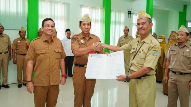 Wali Kota Pekalongan Pimpin Sertijab Kepala DLH