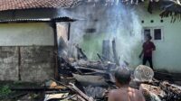 Korsleting Listrik Picu Kebakaran Rumah di Pekalongan, Kerugian Rp15 Juta