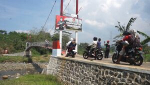 Jembatan Gantung Impian Warga Kranggan Akhirnya Terwujud Berkat Gotong Royong TNI dan Masyarakat