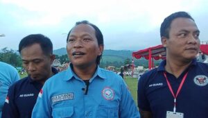 Ribuan Warga Pekalongan Padati Gema Merah Putih di Kajen