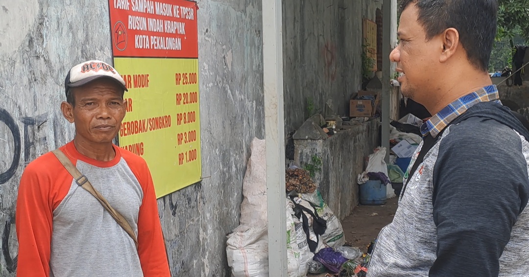 Sampah Menumpuk, Audensi dengan DLH Pekalongan Tak Digubris, Bintang Adhiyaksa Siap Laporkan ke APH