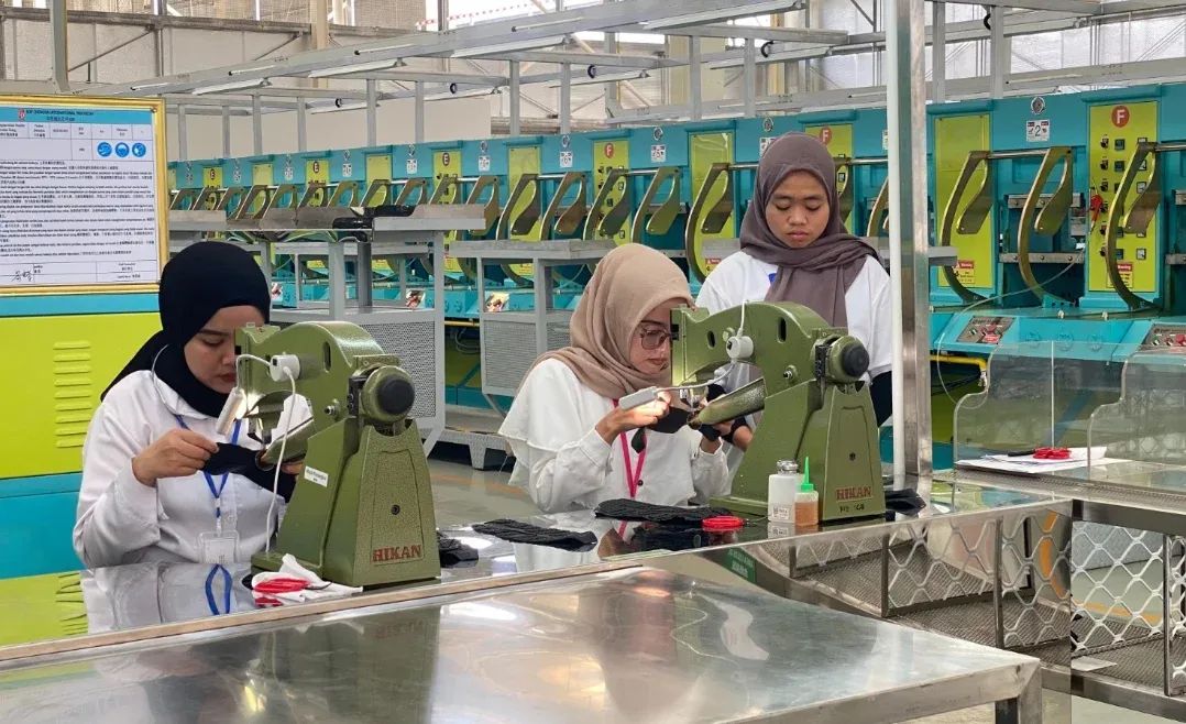 Bupati Batang Resmikan Pabrik Sepatu PT Chengdae Internasional Indonesia