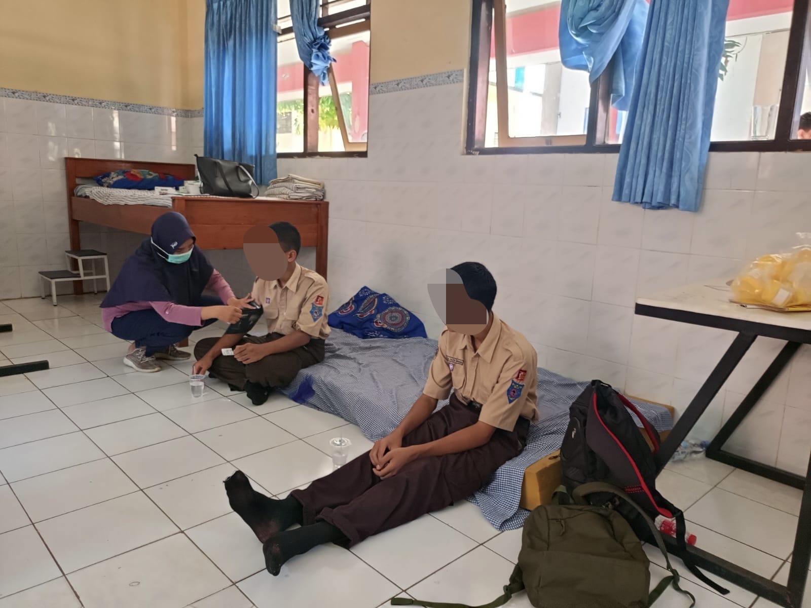 Ratusan Siswa SMKN 1 Kandeman Batang Alami Mual dan Diare Massal Usai Santap Makanan Program MBG