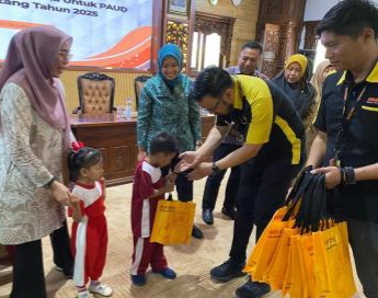 MR. DIY Salurkan Bantuan CSR untuk 10 PAUD di Kabupaten Batang MR. DIY Salurkan Bantuan CSR untuk 10 PAUD di Kabupaten Batang