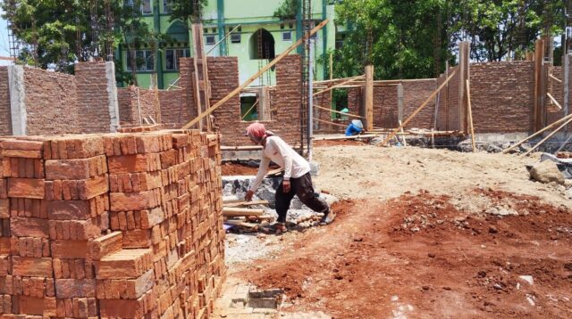 GNPK-RI Soroti Dugaan Pelanggaran Teknis di Proyek Pembangunan Gedung Kelurahan Panjang Baru Pekalongan
