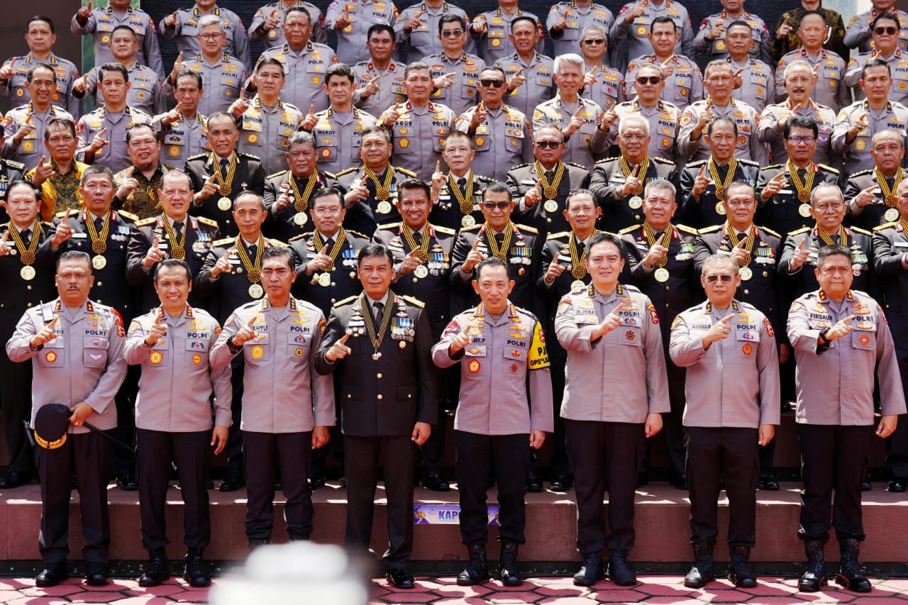 Alumni Akpol 91 Bhara Daksa Gelar Reuni dan Wisuda Purnawira, Kapolri Hadir