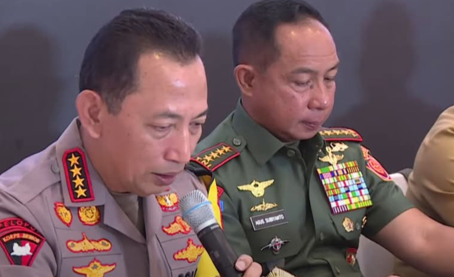 Polri Kerahkan 10.759 Personel Tangani Banjir dan Longsor di Sumatera