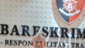 Lawan Debt Collector yang Meresahkan Masyarakat