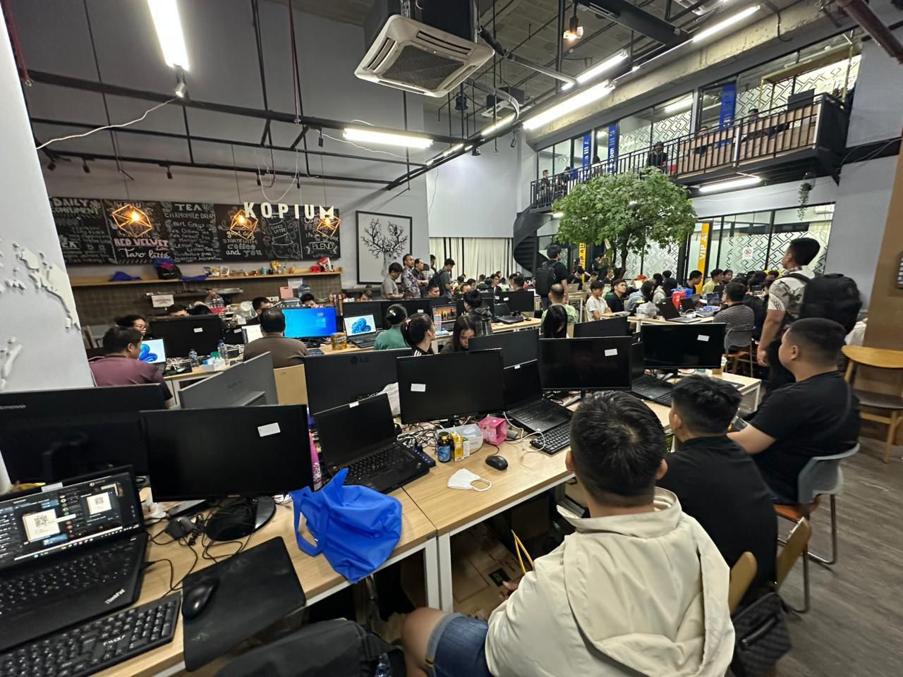 321 WNA Kasus Judi Online Jaringan Internasional Dipindah ke Kantor Imigrasi