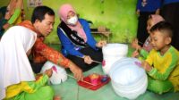 Bunda PAUD Pekalongan Gaungkan “Sumpah Juang”, Edukasi Kelola Sampah Sejak Dini
