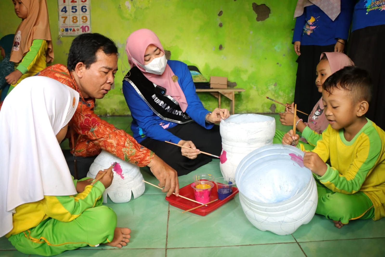 Bunda PAUD Pekalongan Gaungkan “Sumpah Juang”, Edukasi Kelola Sampah Sejak Dini