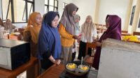 Tingkatkan Kreativitas dan Kemandirian, SKB Kota Pekalongan Adakan Upskilling Membuat Kue