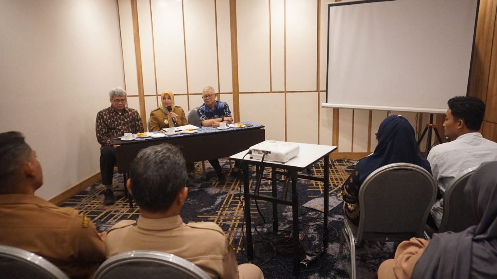Pemkot Pekalongan dan Kemitraan Indonesia Luncurkan Rumah Livelihood untuk Warga Terdampak Rob