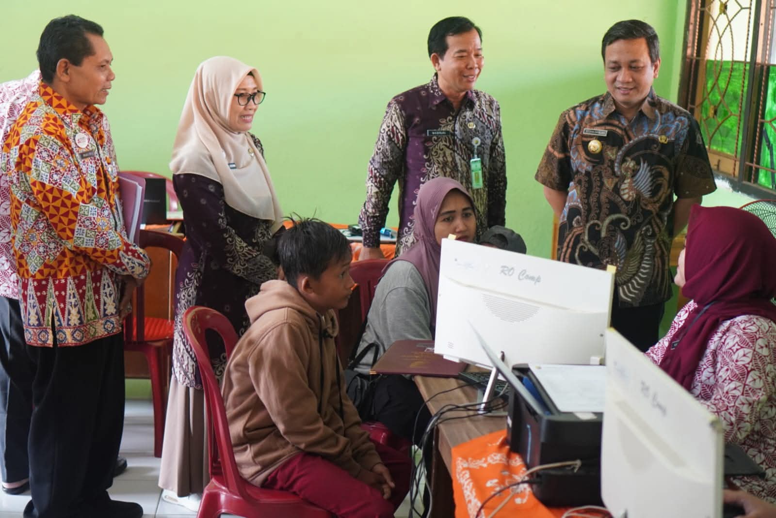 Wali Kota Aaf Pastikan SPMB SMPN 4 Pekalongan Berjalan Lancar