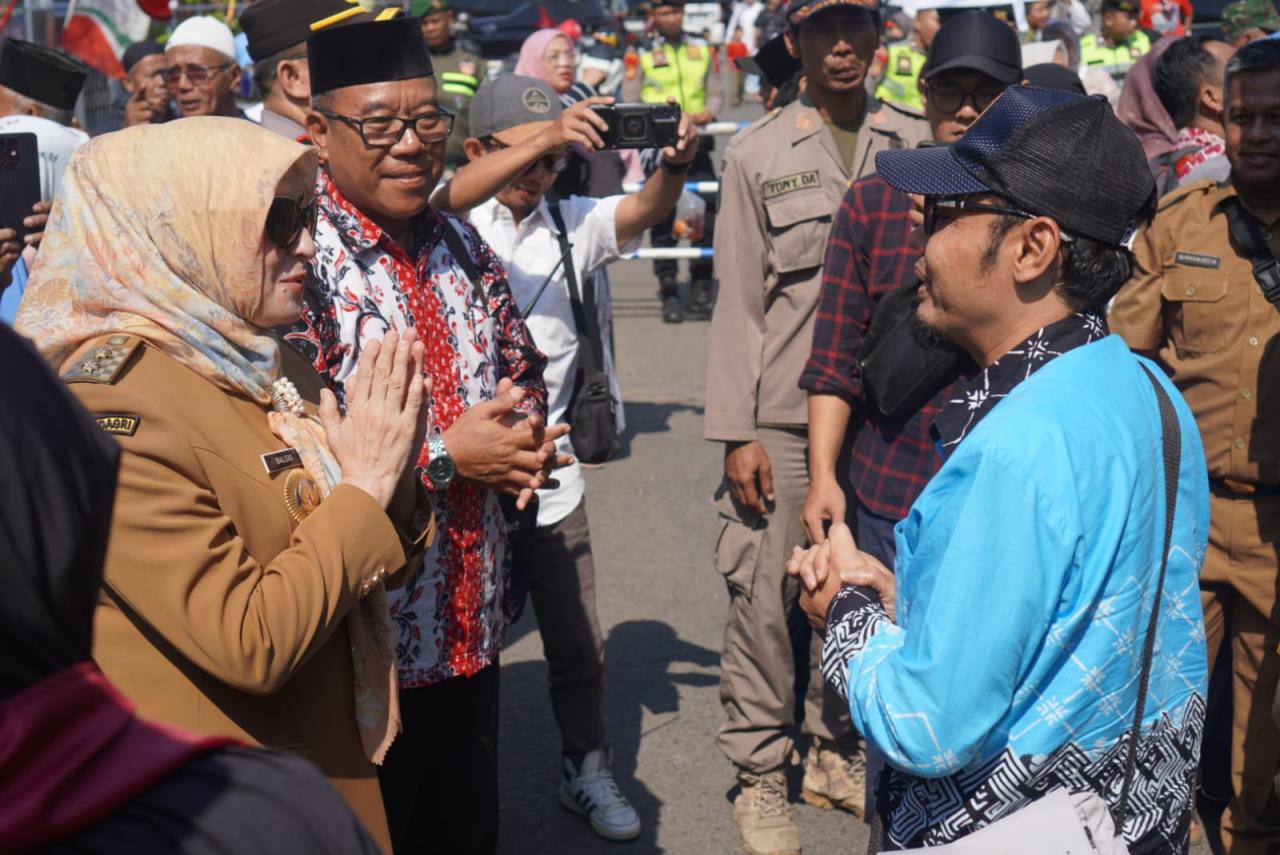 Seluruh Jemaah Haji Kloter 15 SOC Kota Pekalongan Tiba dalam Kondisi Seha