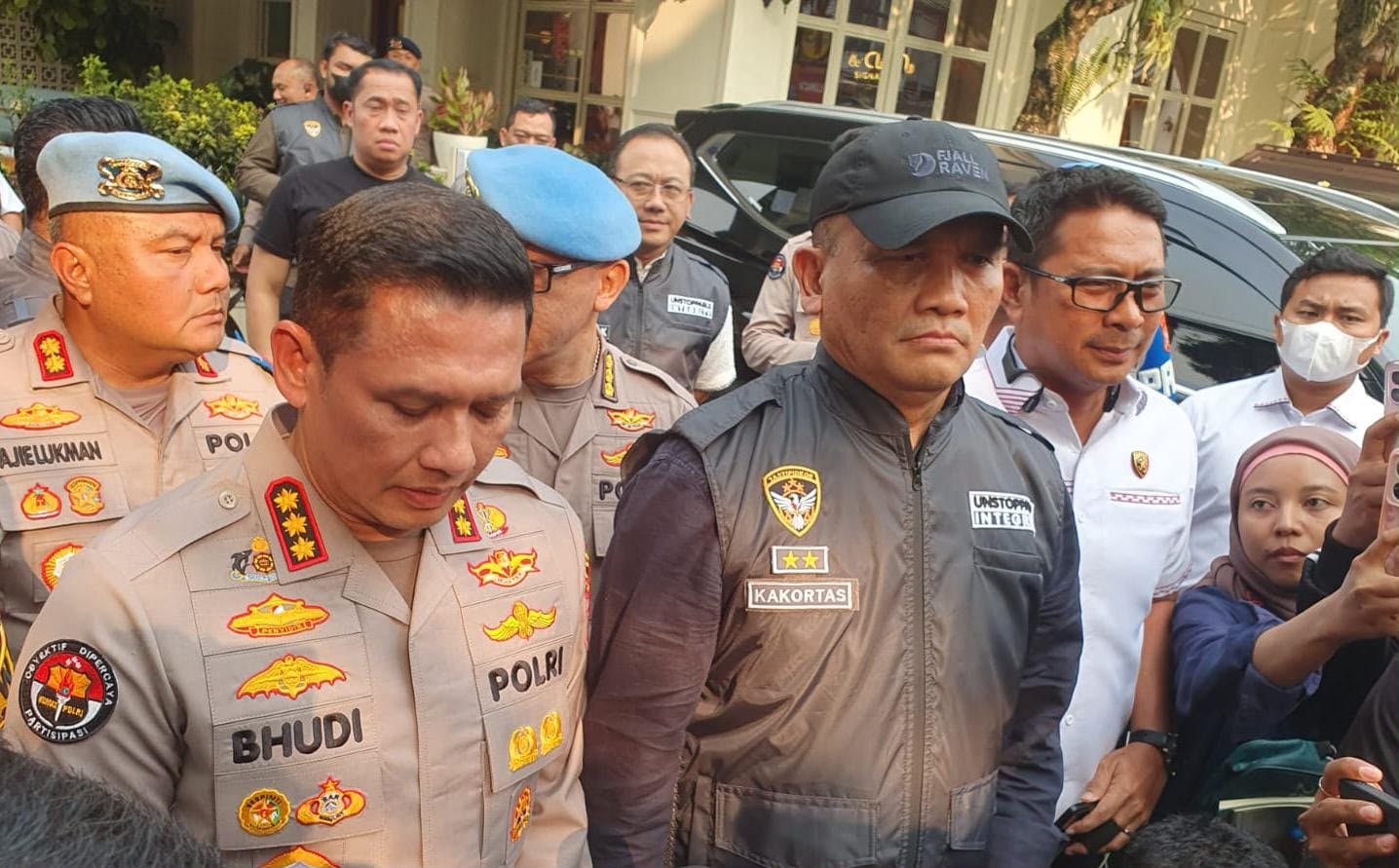 Polri Geledah Cafe de'CLAN dan Koin Money Changer, Usut Kasus Korupsi