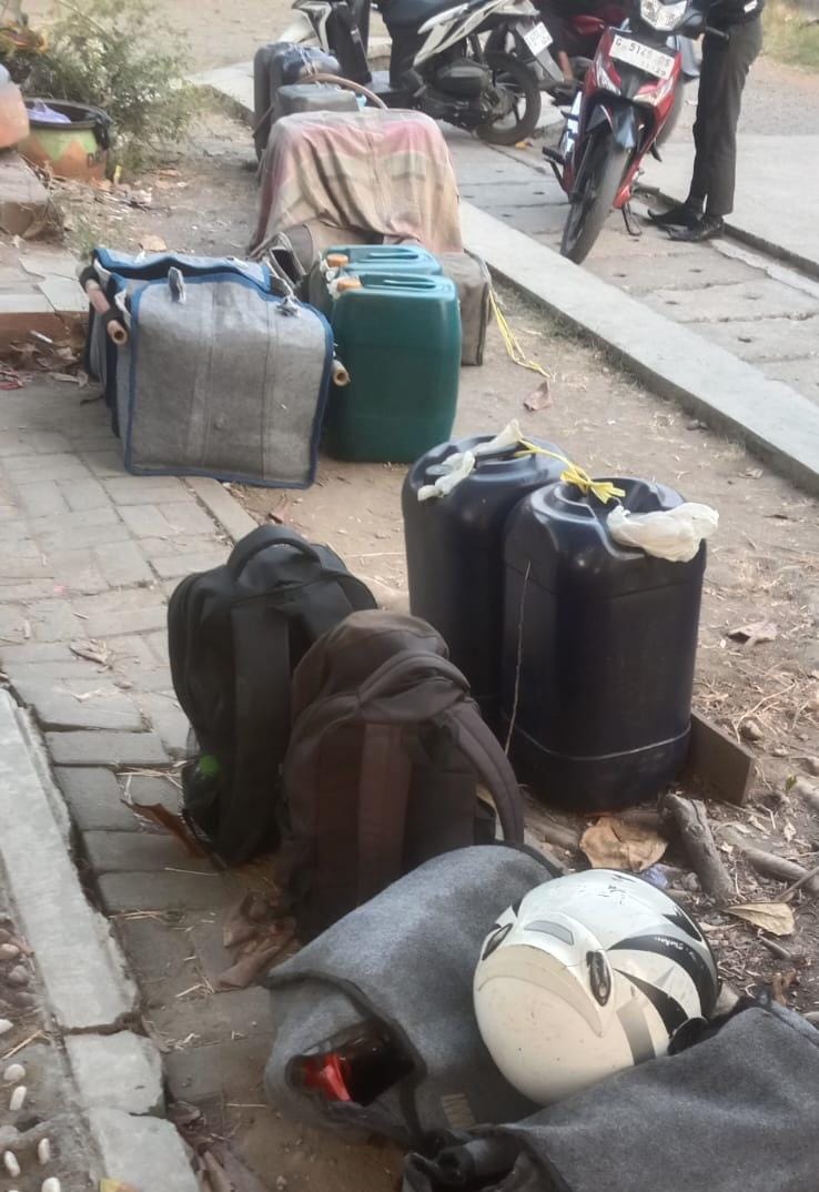 SPBU 44-522-11 Brebes Dengan Bebas Melayani Pembelian BBM Bersubsidi Jenis Pertalite Dengan Sekala Besar Hingga Berkali-Kali Ngangsu.