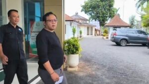 Sekretaris DPC Gerindra Pekalongan Datangi Kejaksaan, Dimintai Keterangan Seputar Proses Kredit BKK