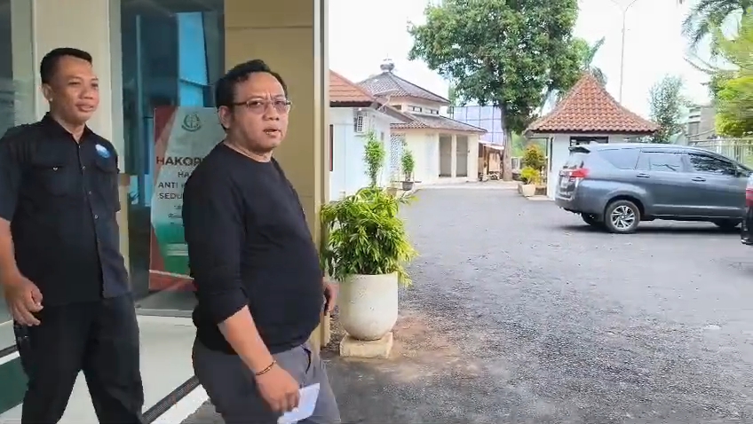 Sekretaris DPC Gerindra Pekalongan Datangi Kejaksaan, Dimintai Keterangan Seputar Proses Kredit BKK