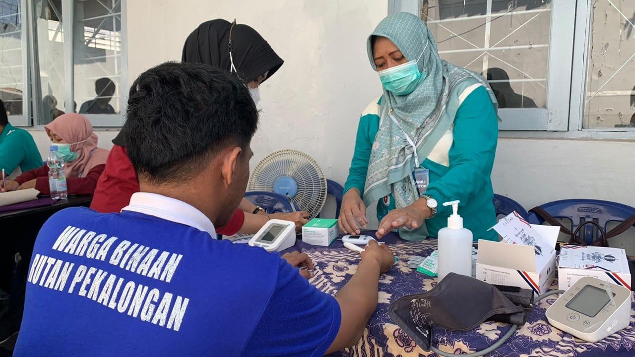 Cegah Penularan TBC, Rutan Pekalongan Skrining 200 Petugas dan WBP